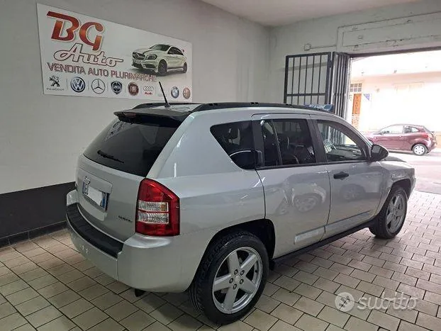 Jeep Compass 2010 photo 5