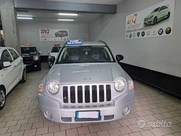 Jeep Compass 2010 photo 2