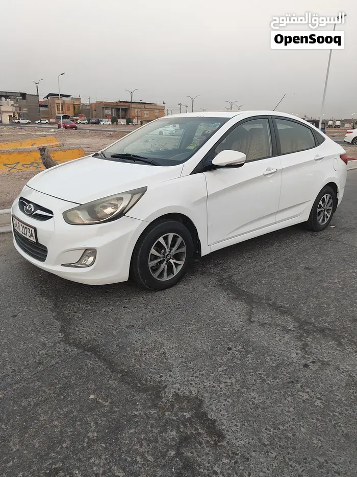 Nissan Sunny 2014 photo 5