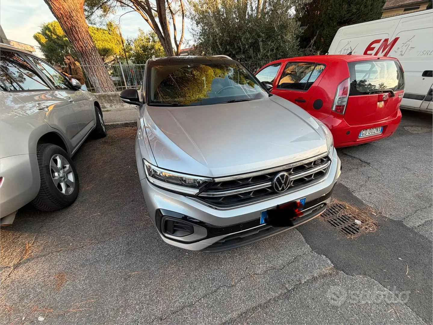 Volkswagen T-Roc 2023 photo 2