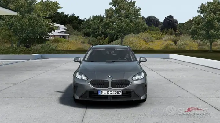 BMW 116I 2026 photo 4