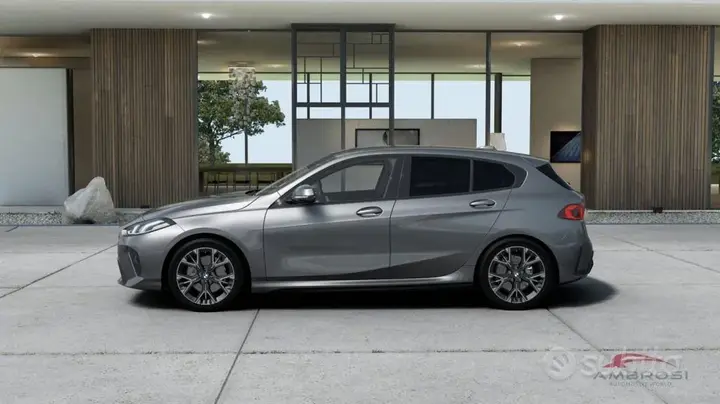 BMW 116I 2026 photo 3
