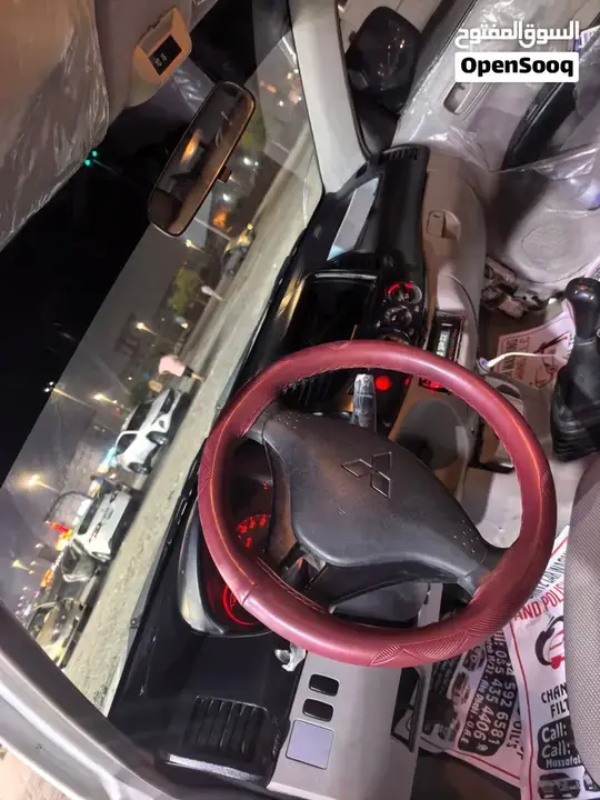 Mitsubishi L200 2015 photo 2