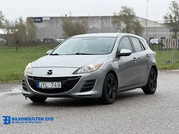 Mazda 3 2011 photo 2