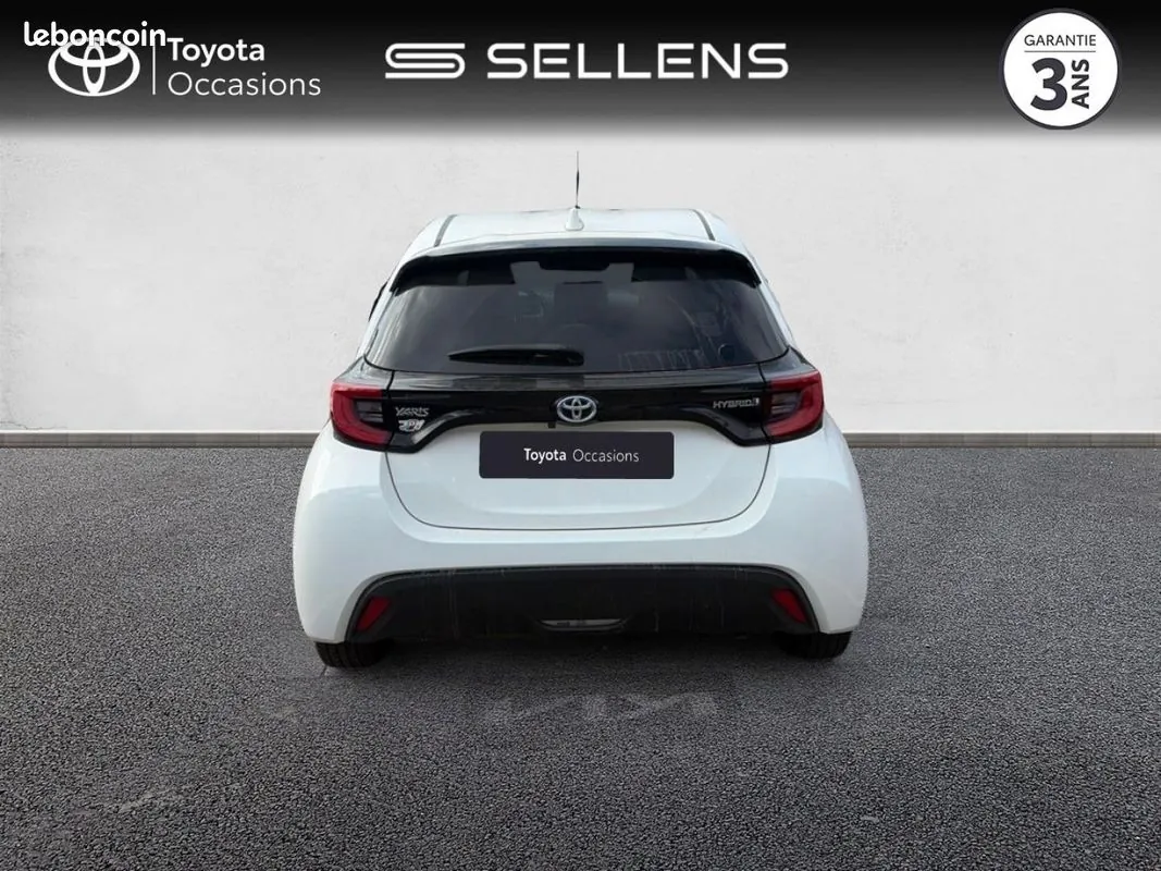 Toyota Yaris 2021 photo 4