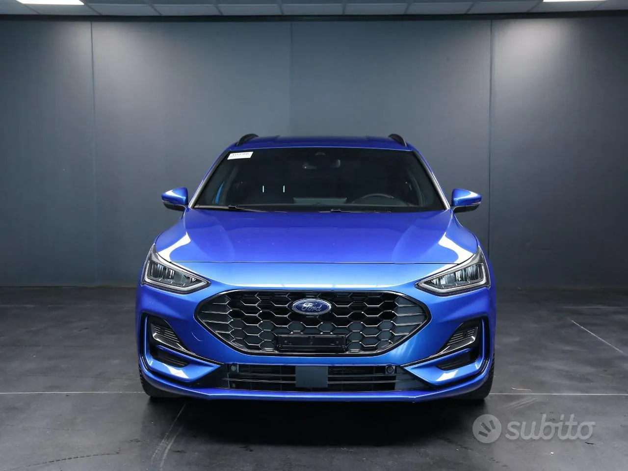 Ford Focus 2025 photo 2
