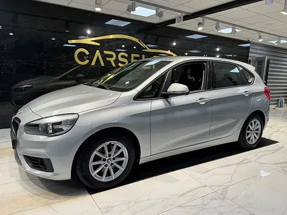 BMW 218I 2015 photo 2
