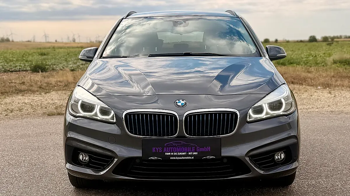 BMW 2 Series 2018 photo 2