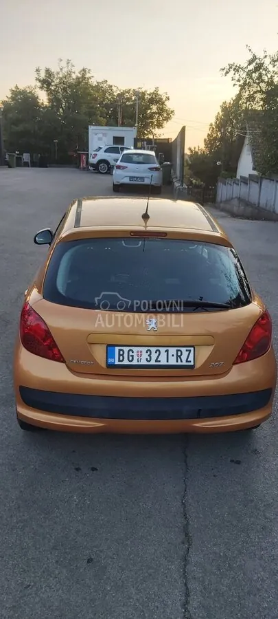 Peugeot 207 2007 photo 3