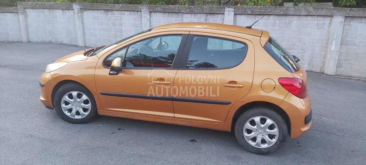 Peugeot 207 2007 photo 4
