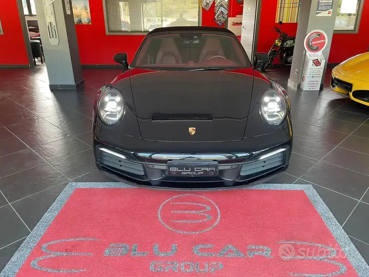 Porsche 911 2019 photo 2