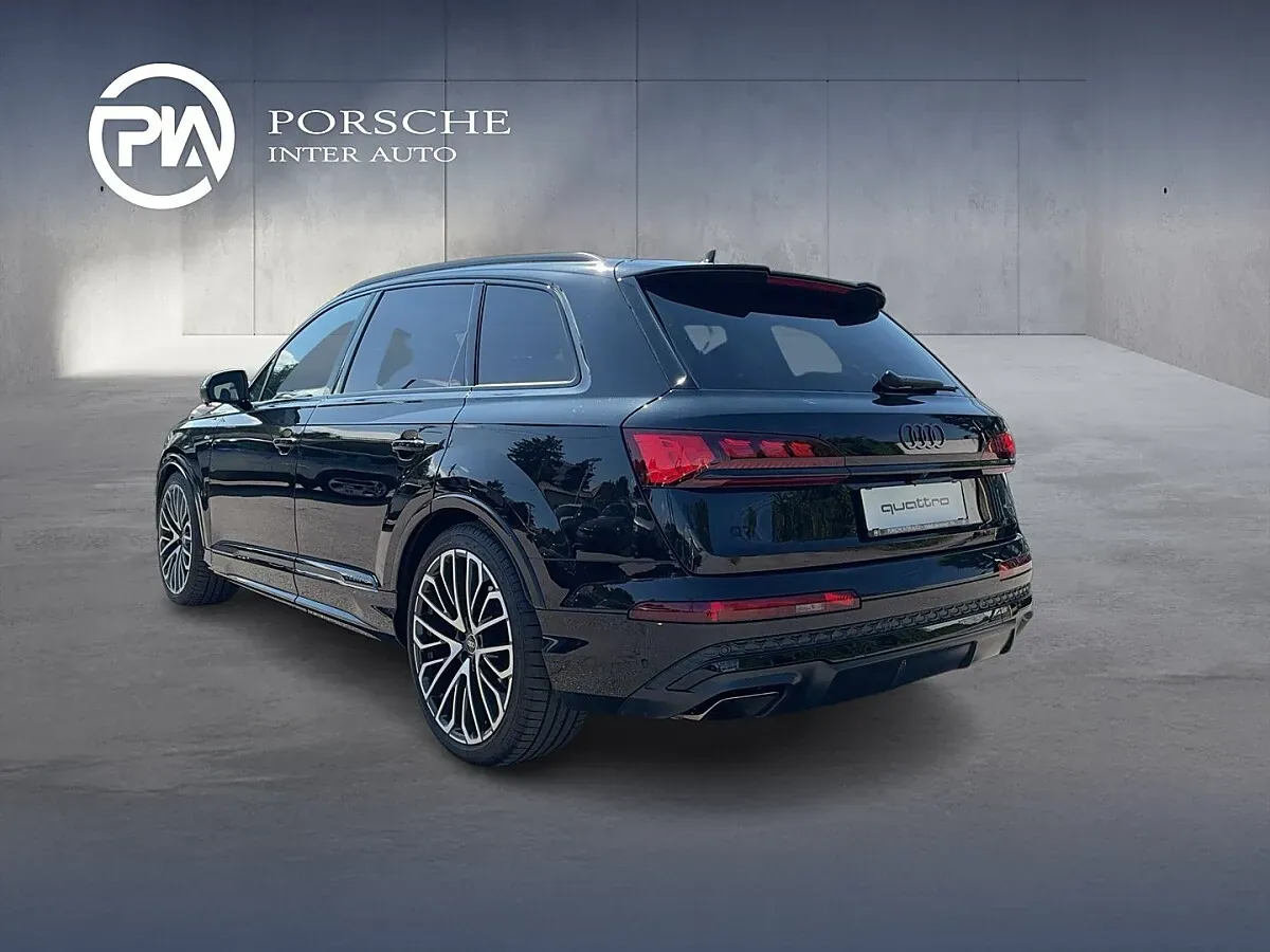 Audi Q7 2025 photo 3
