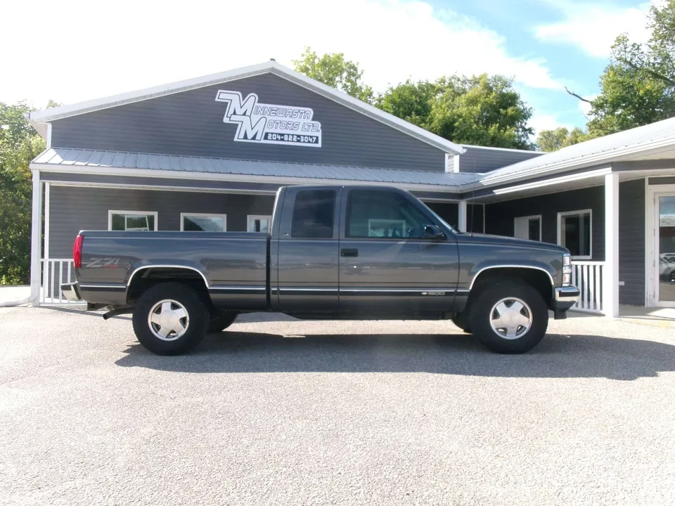 Chevrolet Silverado 1500 1999 photo 2