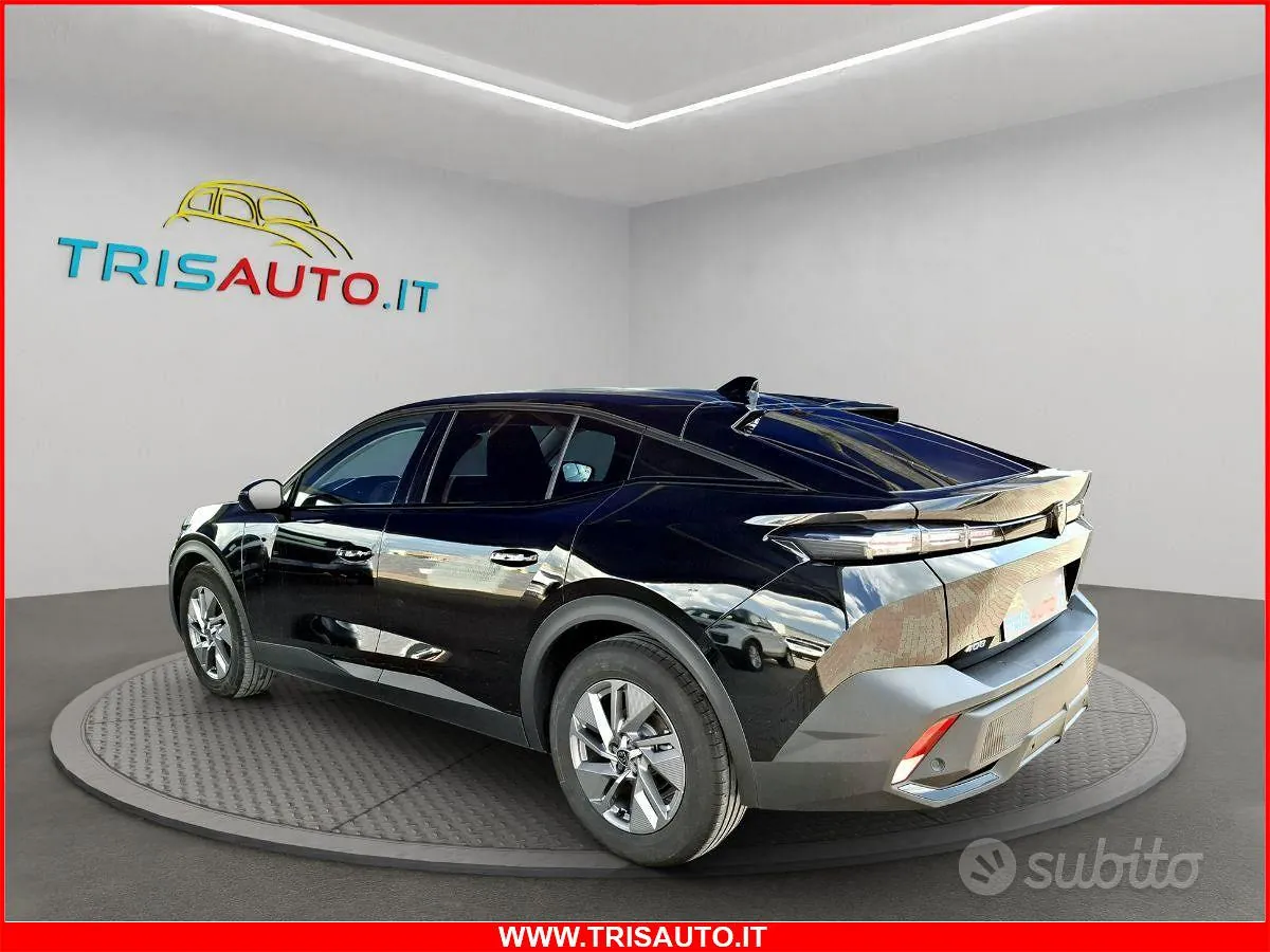 Peugeot 408 2025 photo 2