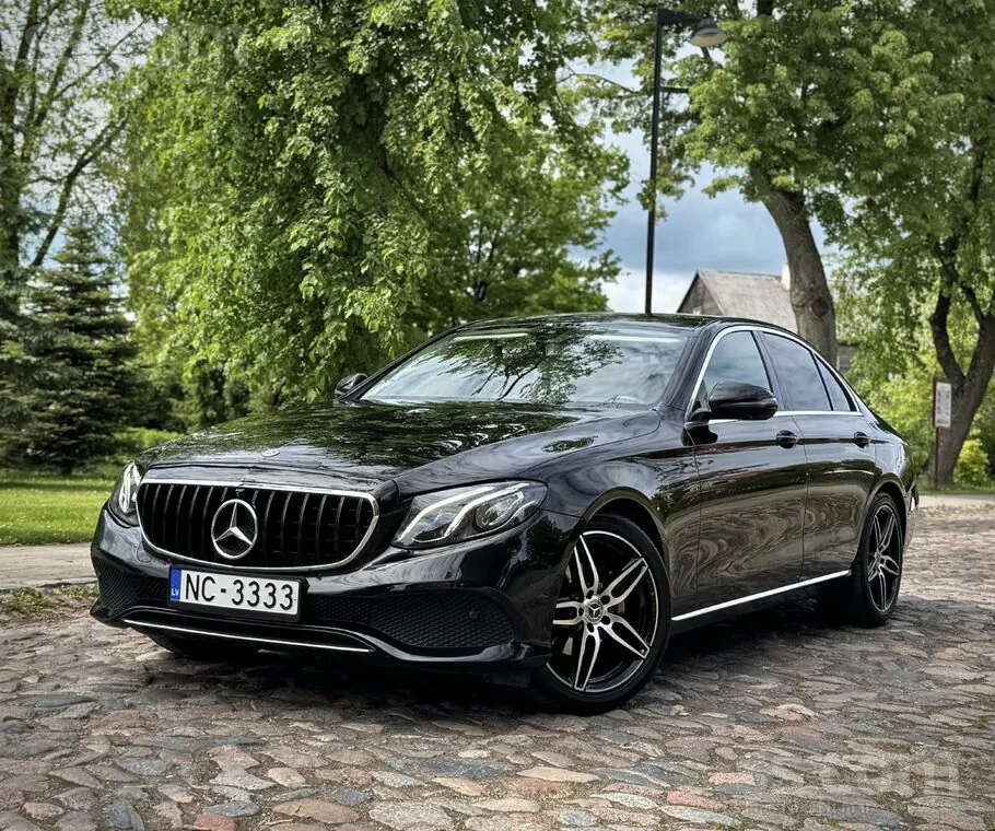 Mercedes-Benz E220D 2018 photo 2