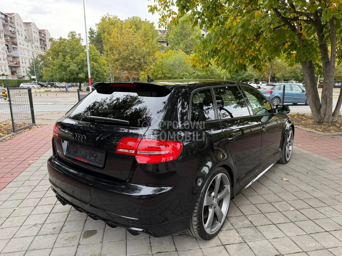 Audi Rs3 2011 photo 5