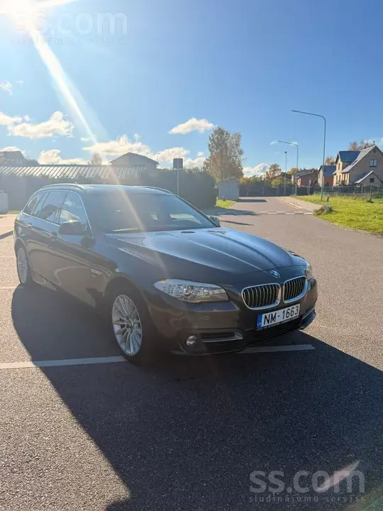 BMW 525