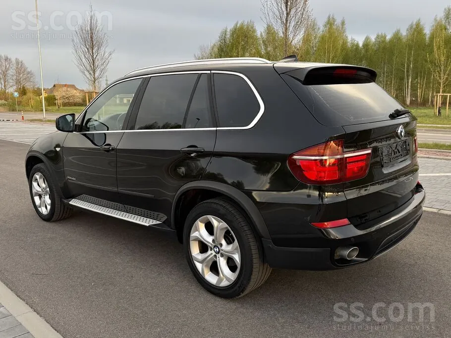 BMW X5 2012 photo 4