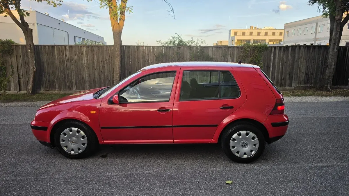 Volkswagen Golf 1999 photo 3