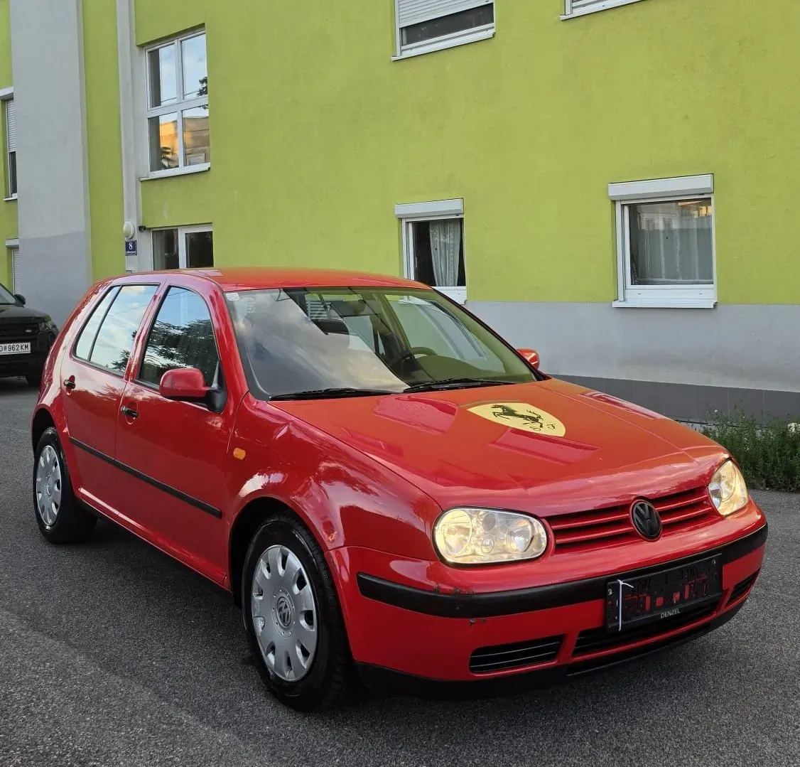 Volkswagen Golf 1999 photo 2