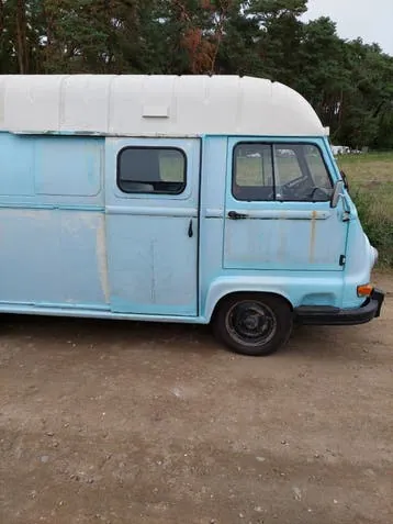Renault Estafette