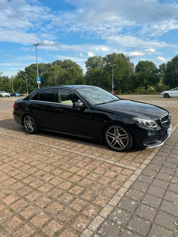 Mercedes-Benz E400