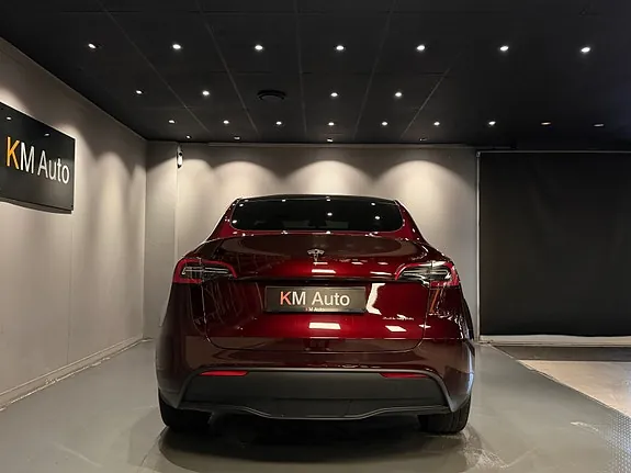 Tesla Model Y 2023 photo 5