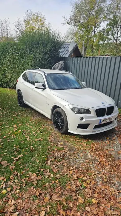 BMW X1 2011 photo 2