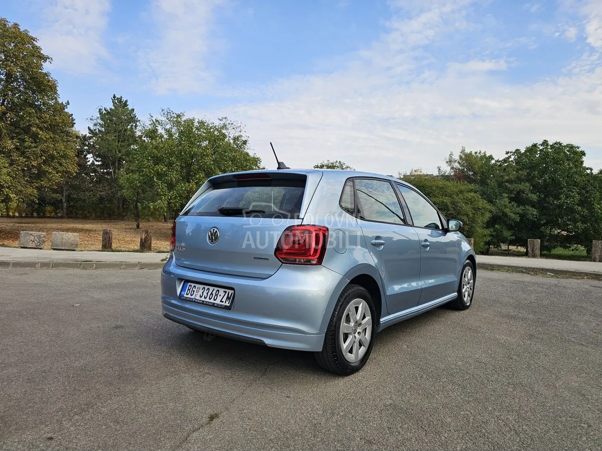 Volkswagen Polo 2012 photo 3