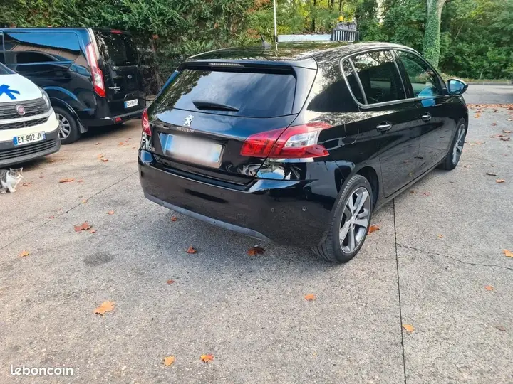 Peugeot 308 2014 photo 2