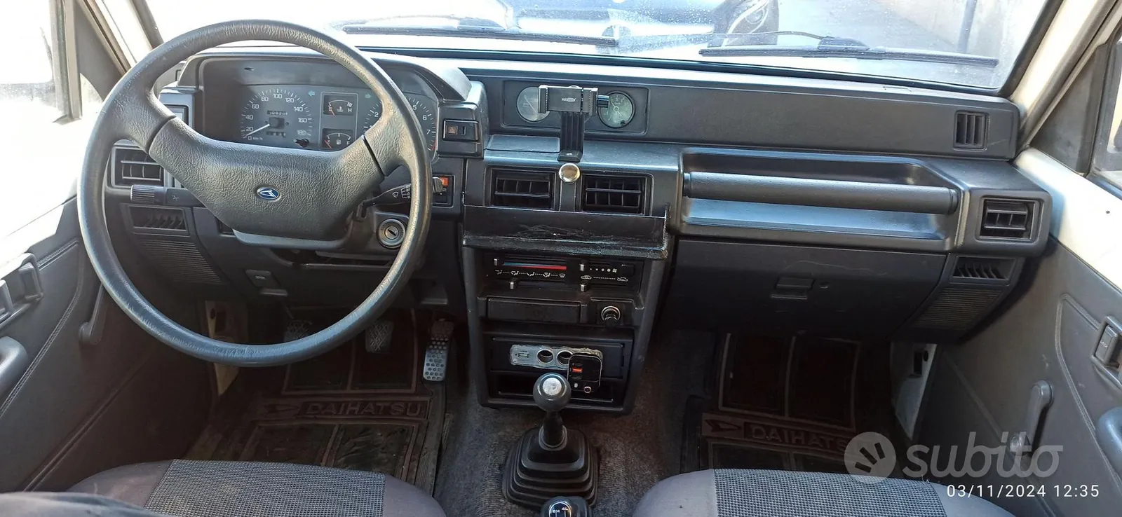 Daihatsu Feroza 1991 photo 5