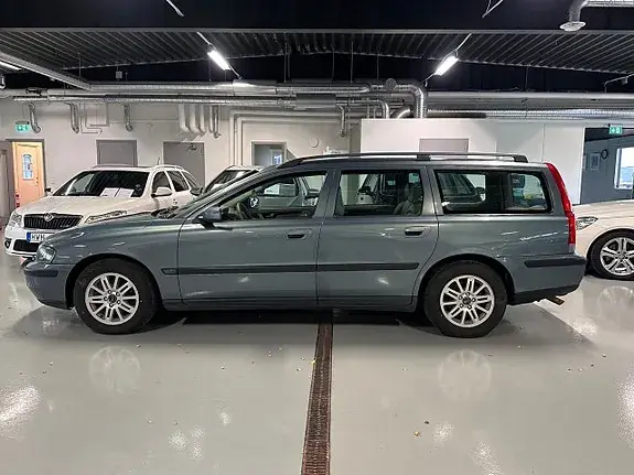 Volvo V70 2004 photo 4