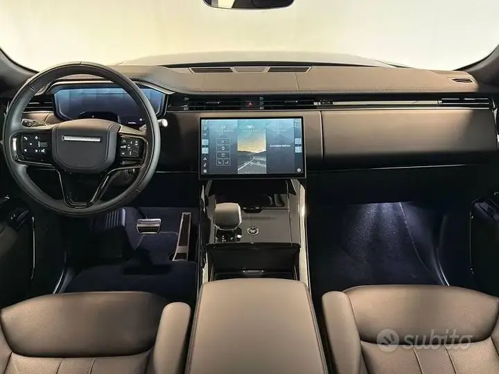 Land Rover Range Rover Sport 2026 photo 4