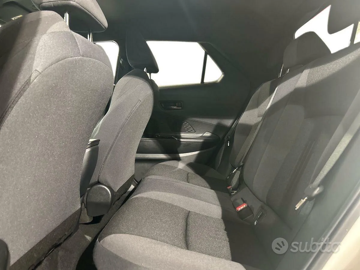 Toyota C-Hr 2024 photo 5