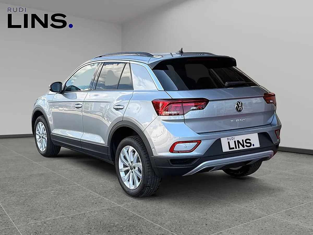 Volkswagen T-Roc 2025 photo 3