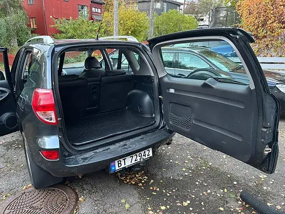 Toyota Rav4 2006 photo 5
