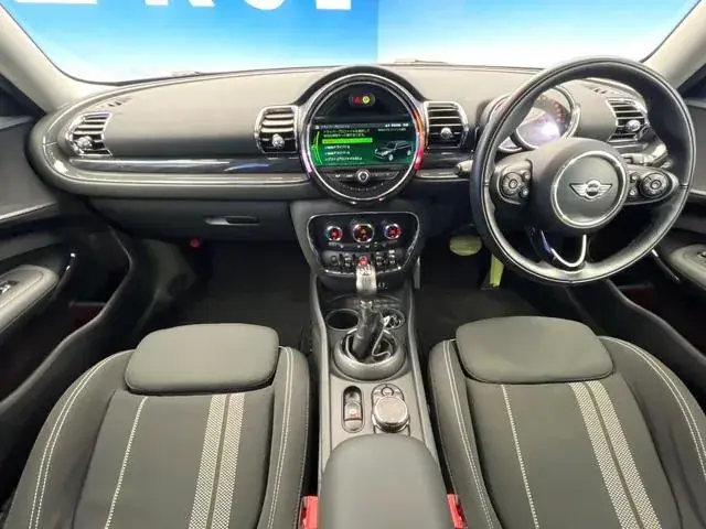 Mini Cooper S 2018 photo 2