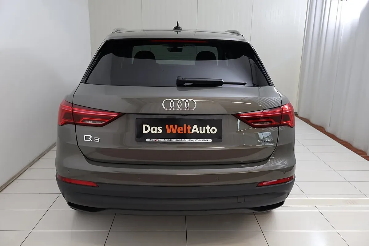 Audi Q3 2024 photo 3