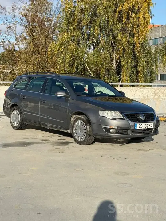 Volkswagen Passat B6 2006 photo 2