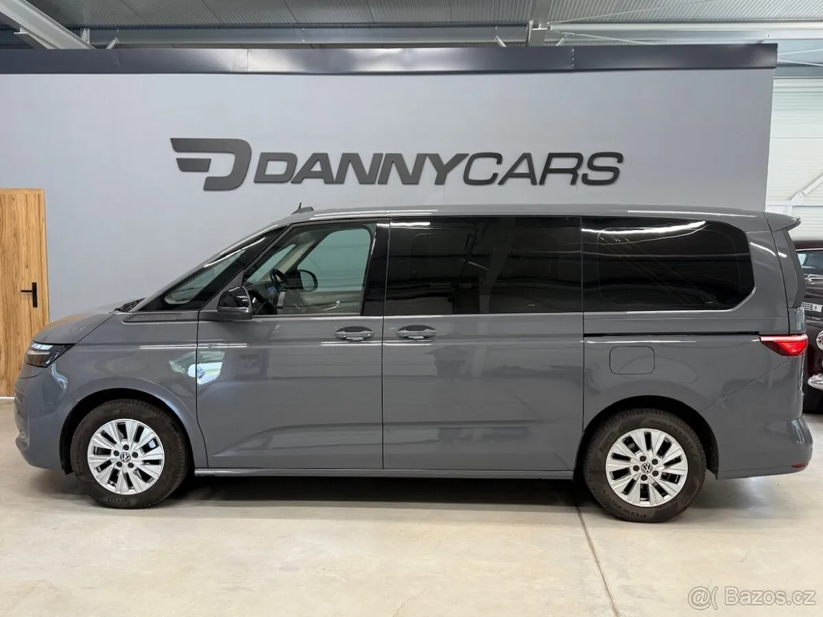 Volkswagen T7 Multivan 2022 photo 5