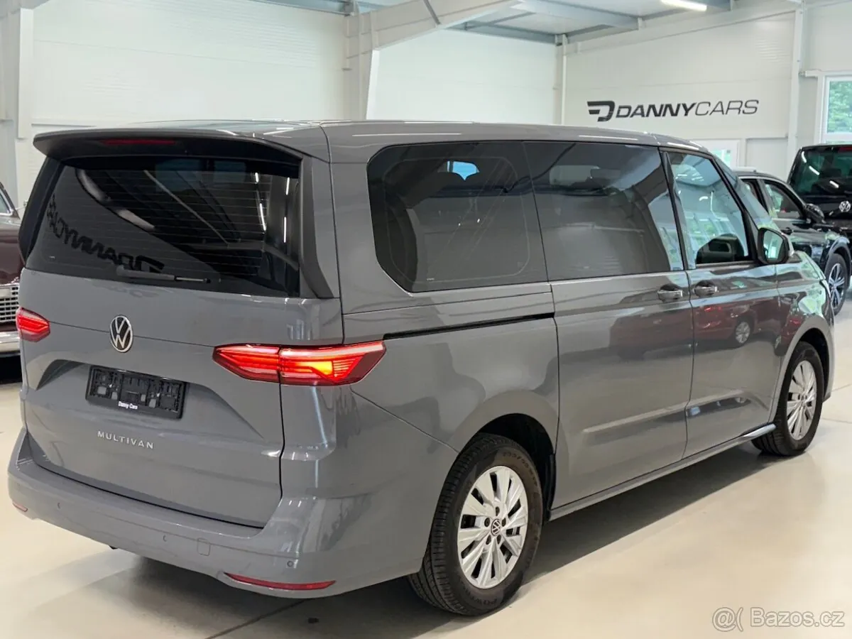 Volkswagen T7 Multivan 2022 photo 4
