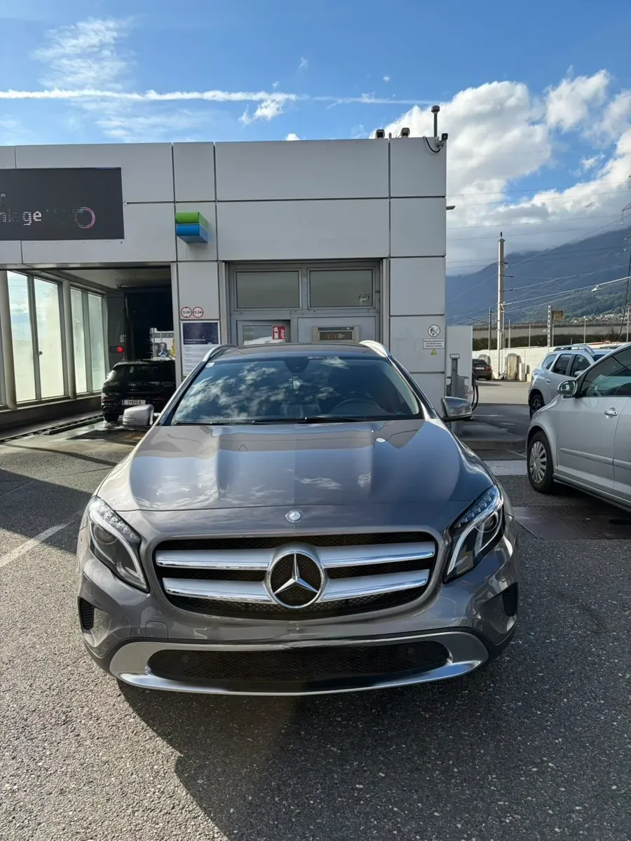 Mercedes-Benz Gla Class