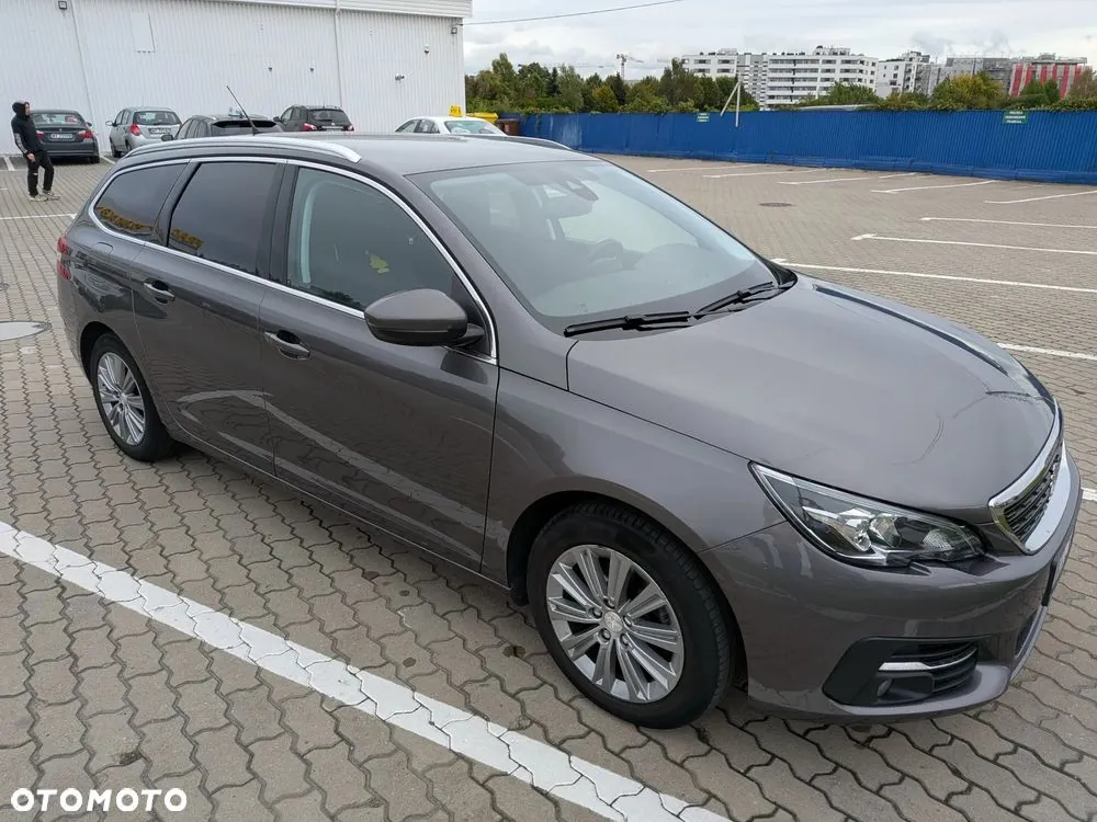 Peugeot 308 2021 photo 4