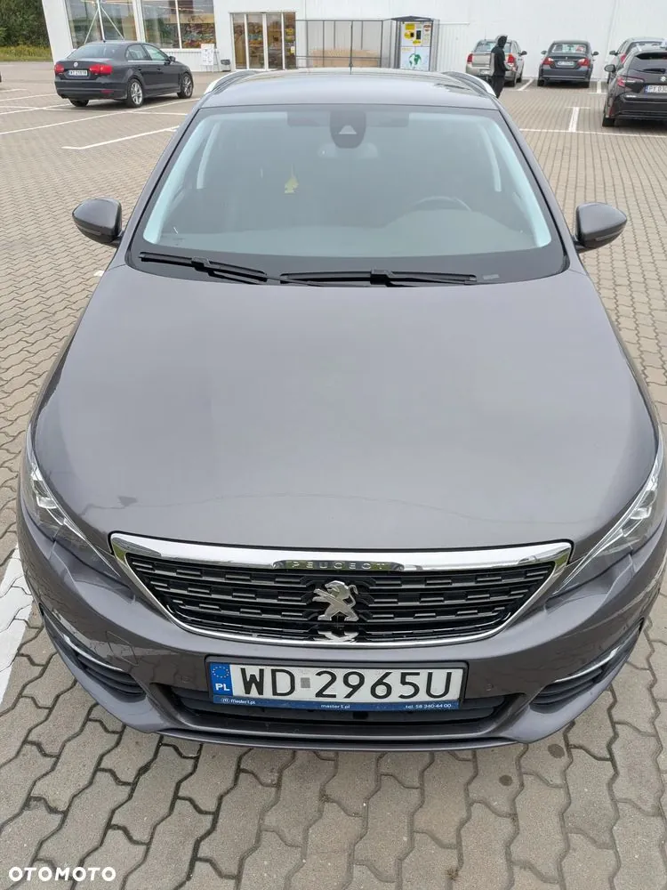 Peugeot 308 2021 photo 3