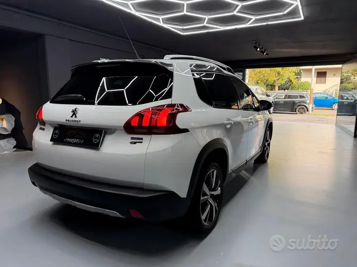 Peugeot 2008 2016 photo 4