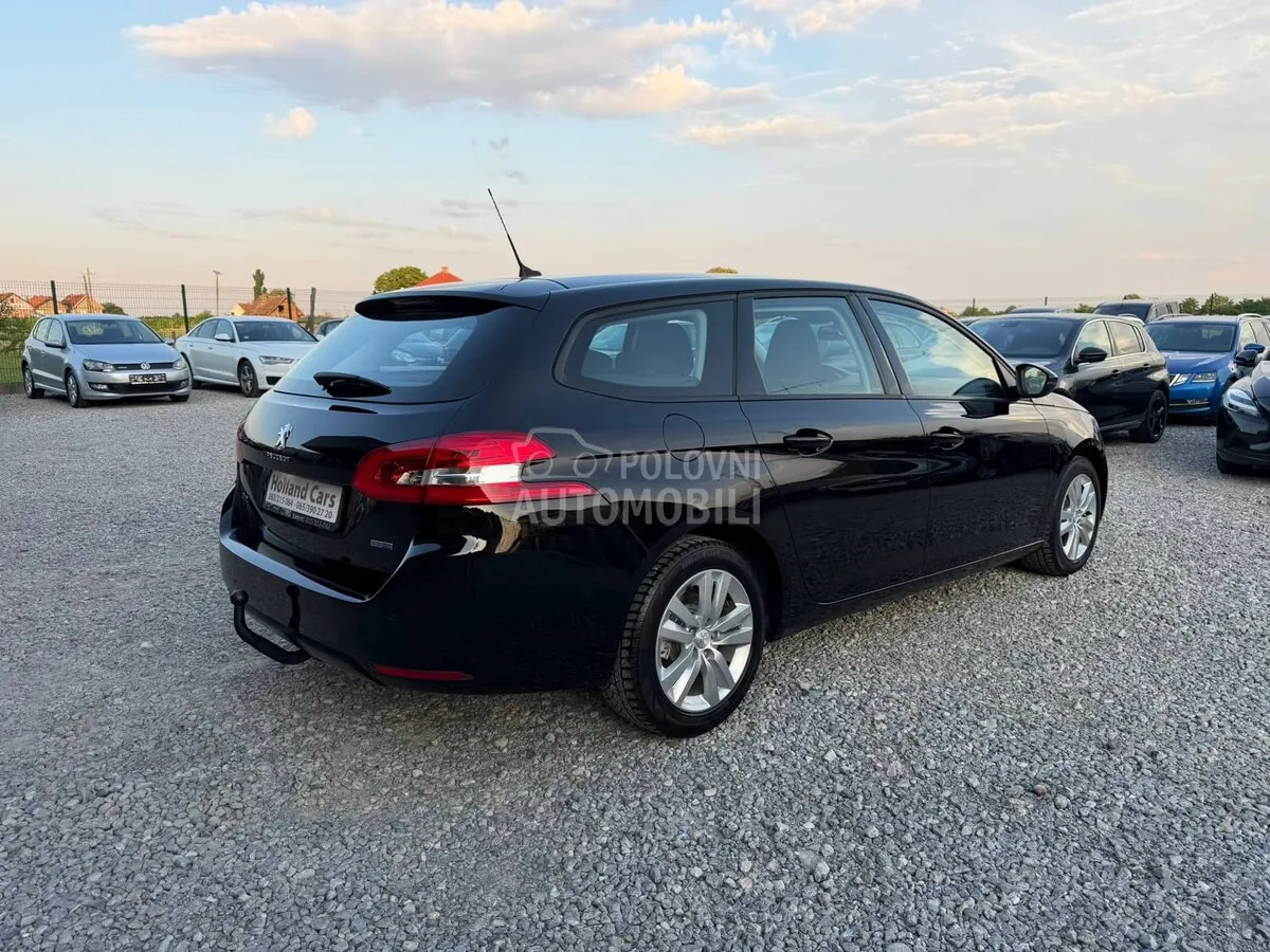 Peugeot 308 2015 photo 4