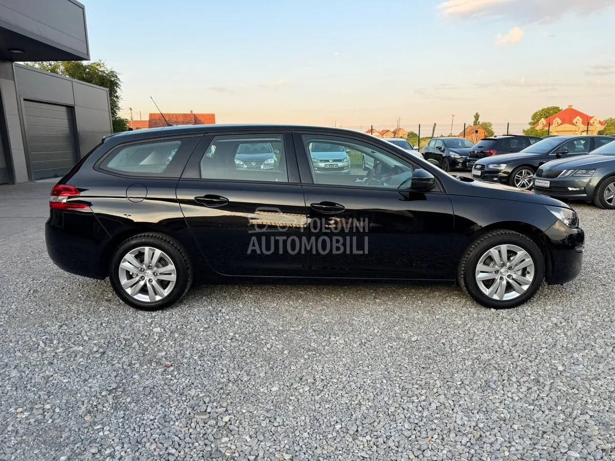 Peugeot 308 2015 photo 3