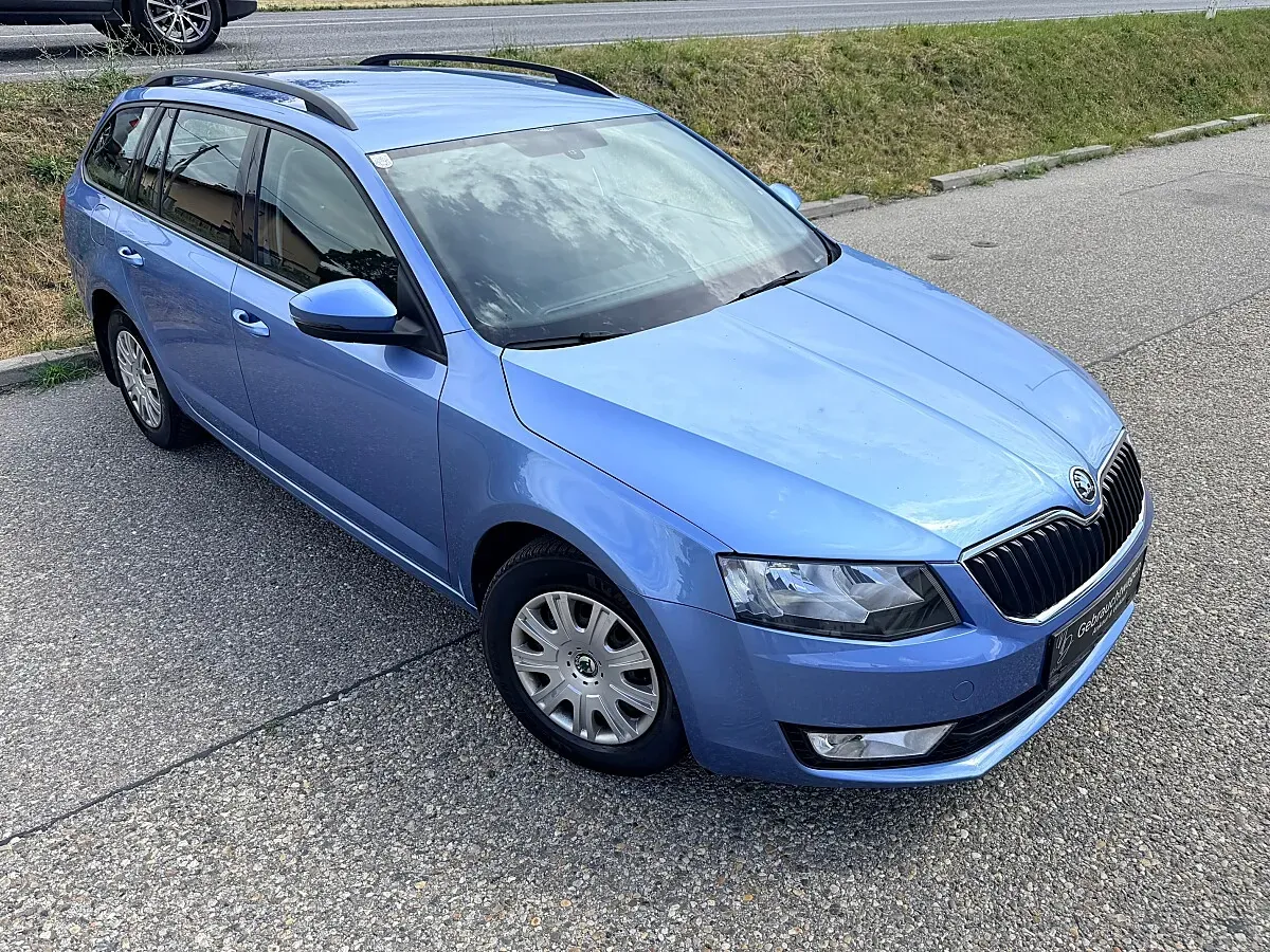 Skoda Octavia 2013 photo 2