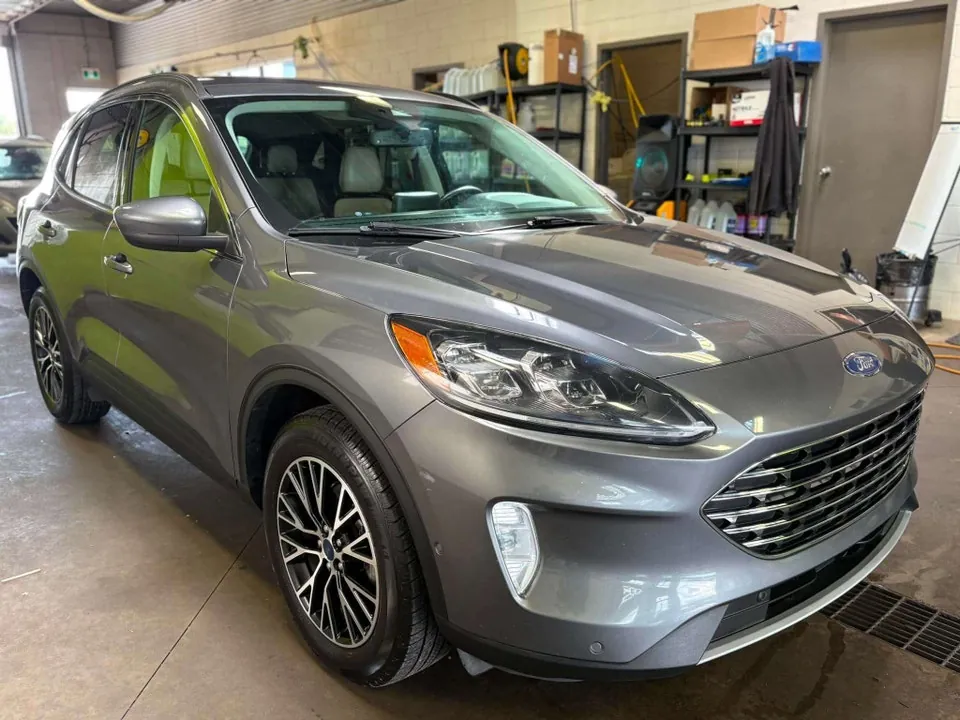 Ford Escape 2021 photo 3