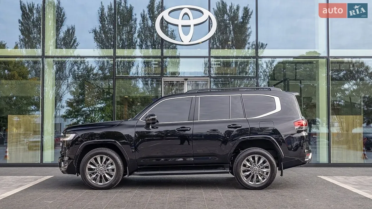 Toyota Land Cruiser 2025 photo 3